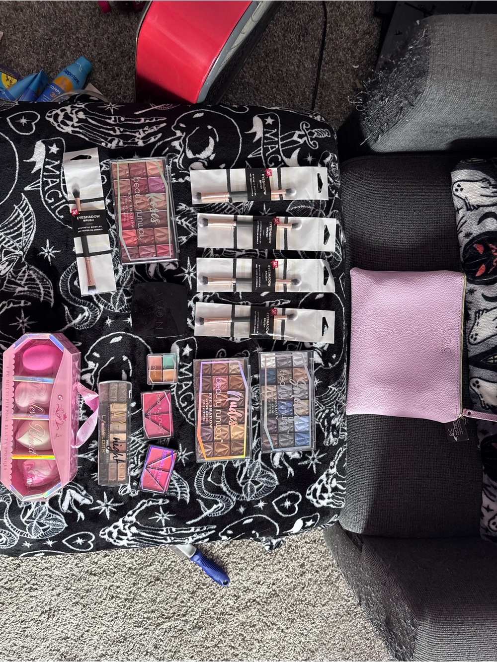 Pink Cosmetic Makeup Bag Organizer - Stylish Travel Pouch with makeup